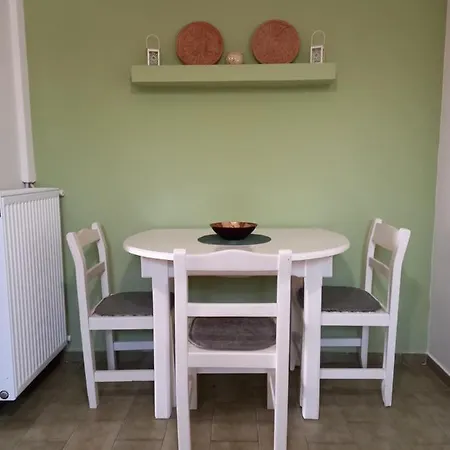 Stefanos * לאסי