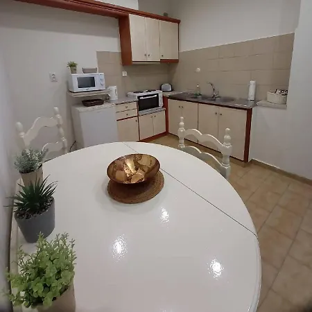 Apartment Stefanos *