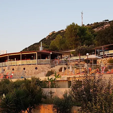 Stefanos Apartment *